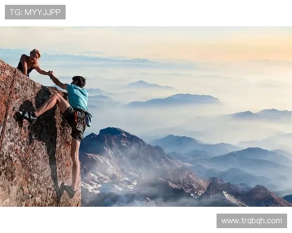 攀岩心理素质探讨:广州攀岩队如何提升心理韧性与团队合作能力